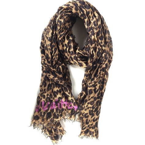 louis vuitton leopard scarf celebrities|louis vuitton scarf leopard print.